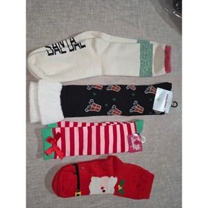 Womens Christmas Sock Bundle 4 Pairs Santa Bae Xhilaration Holiday Knee High